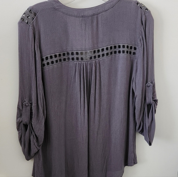 Market & Spruce top, M, Gray, EUC - Picture 6 of 7